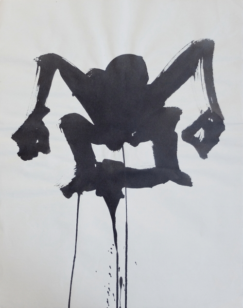Figur in der Hocke mit Fäusten