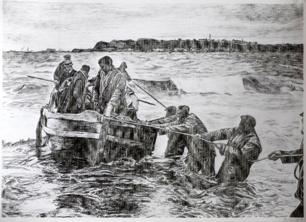 Personen im Ruderboot kommen an Land